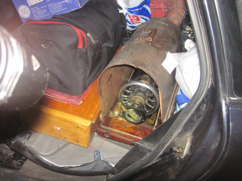 Из Украины пытались незаконно вывезти в Россию антиквариат